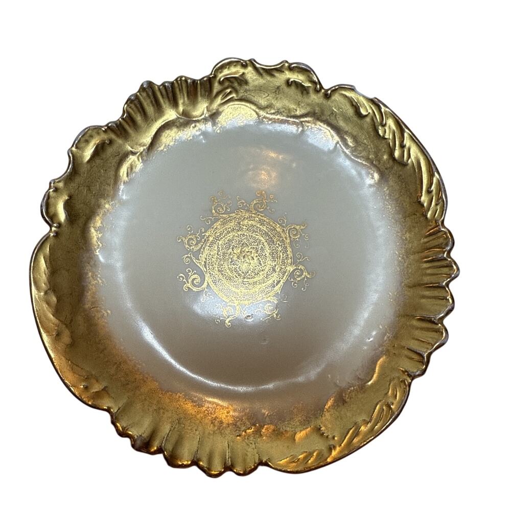 Antique M&R M Redon Plate w/Gold Medallion and Relief Design Limoges France 6”